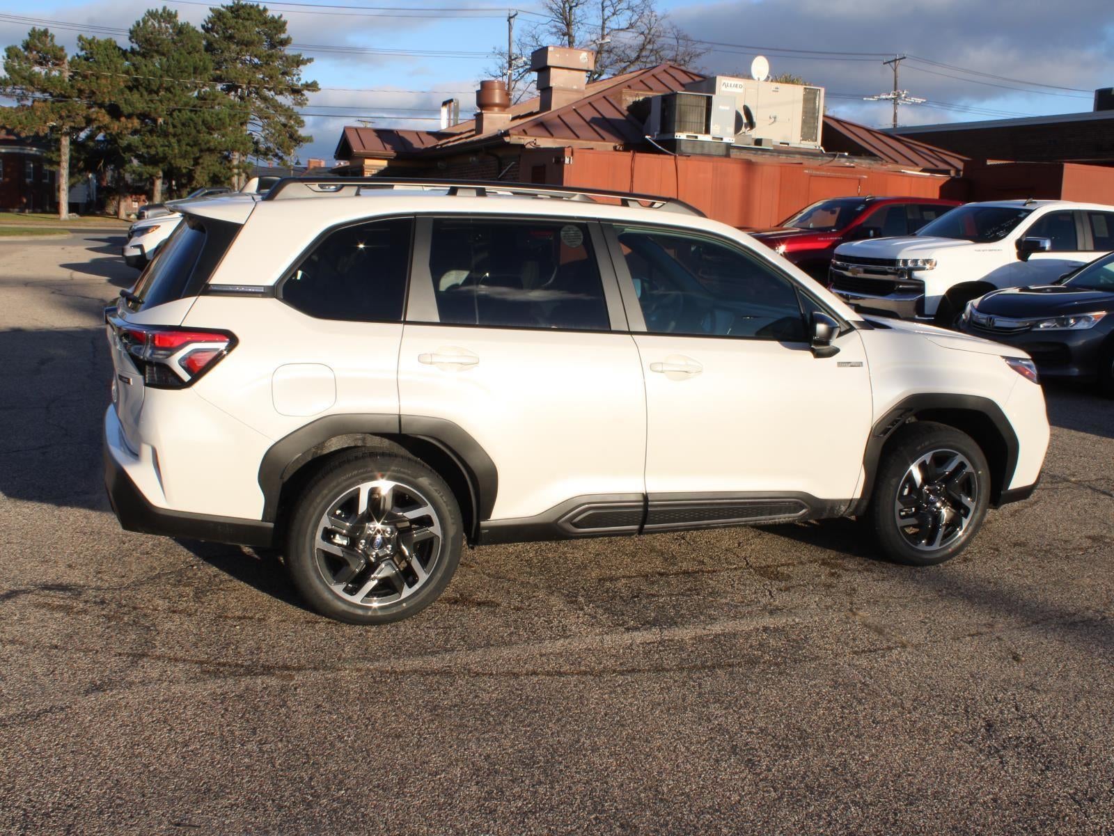 2025 Subaru Forester Limited Hybrid