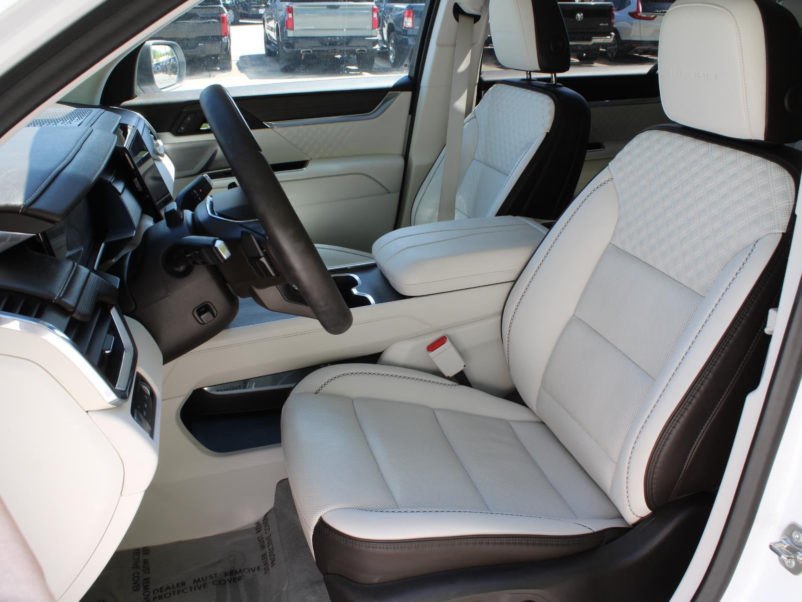 2024 GMC Acadia AWD Denali