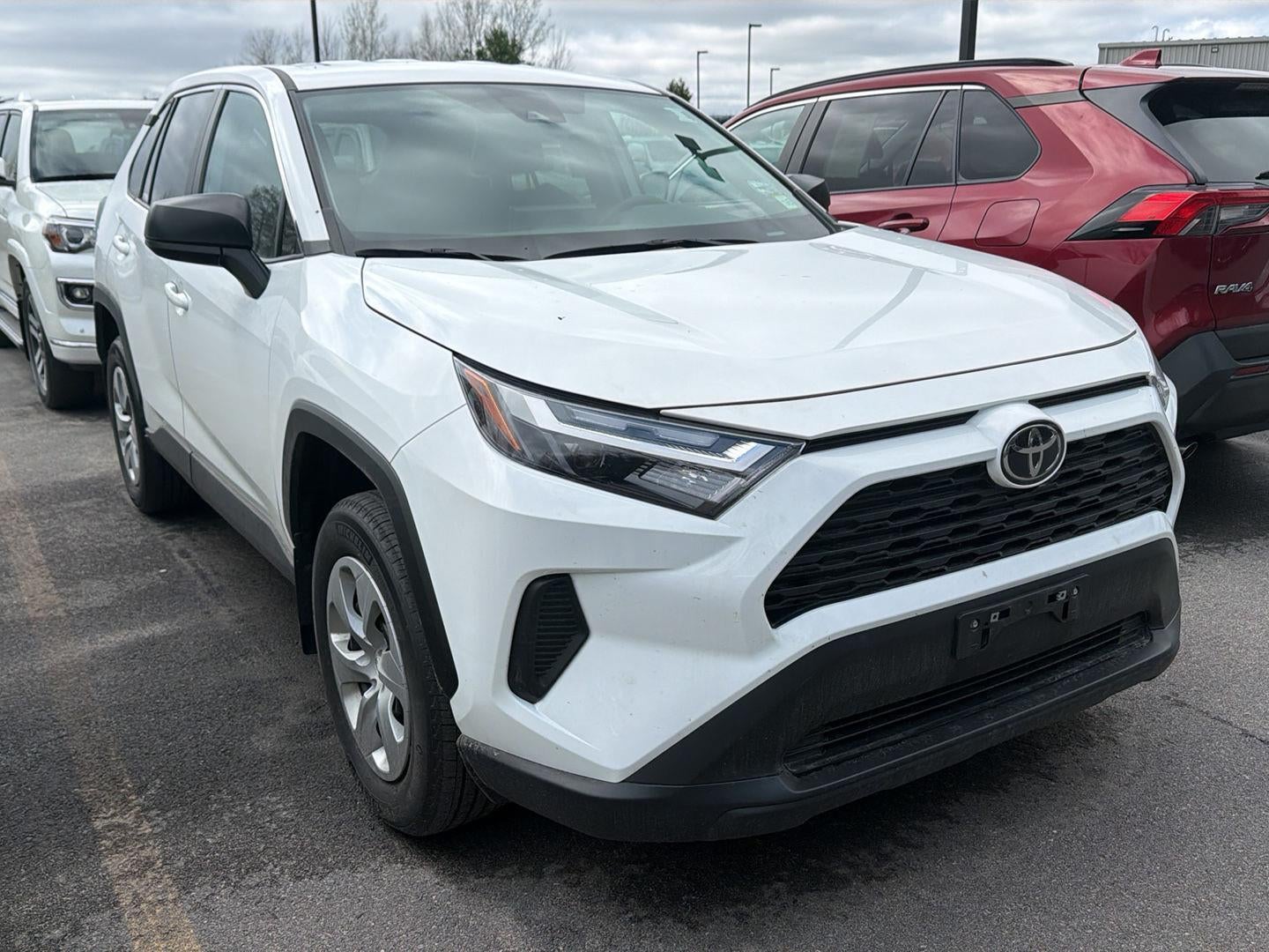 2023 Toyota RAV4 LE