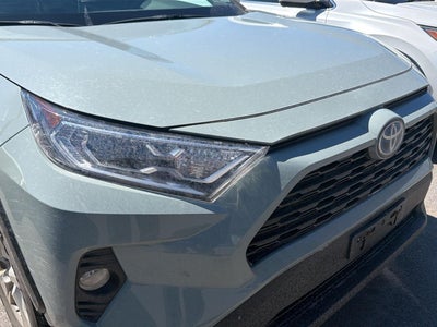 2020 Toyota RAV4 Hybrid XLE