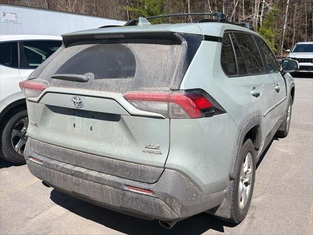 2020 Toyota RAV4 Hybrid XLE