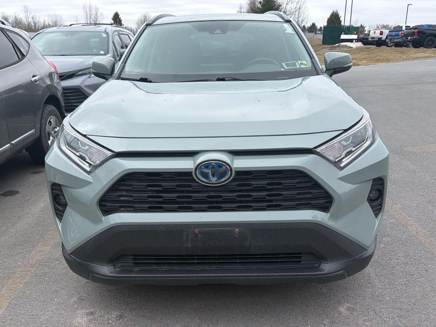 2020 Toyota RAV4 Hybrid XLE