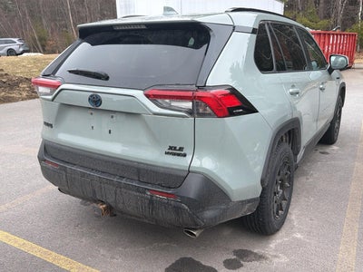 2020 Toyota RAV4 Hybrid XLE