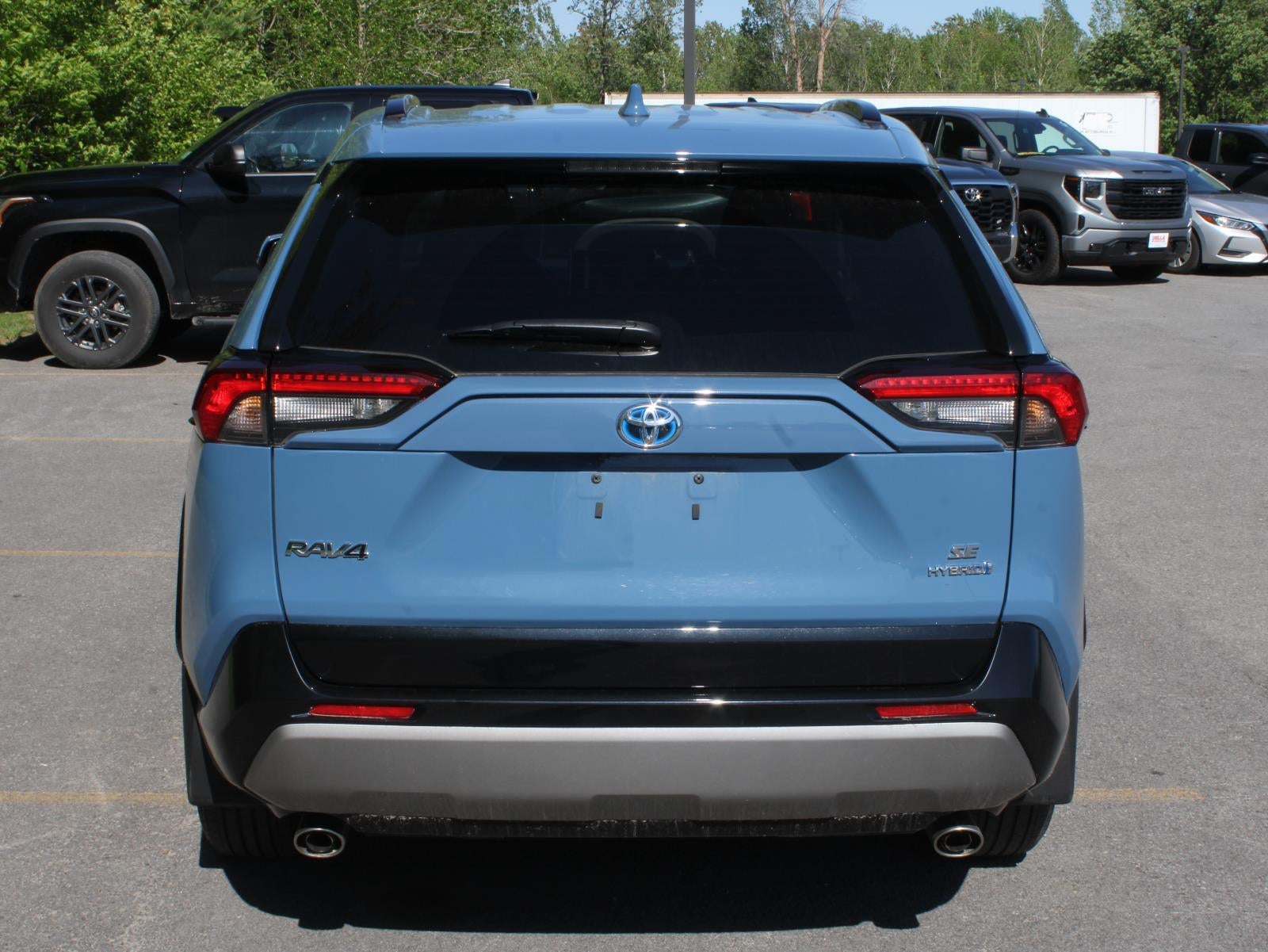 2024 Toyota RAV4 Hybrid SE