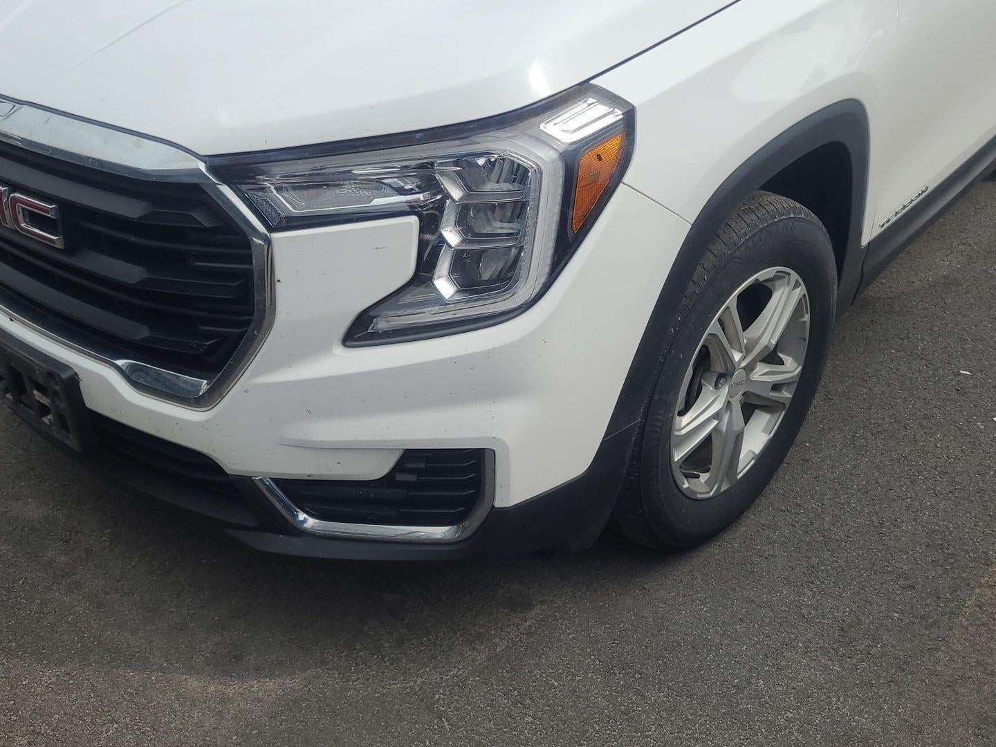 2022 GMC Terrain SLE