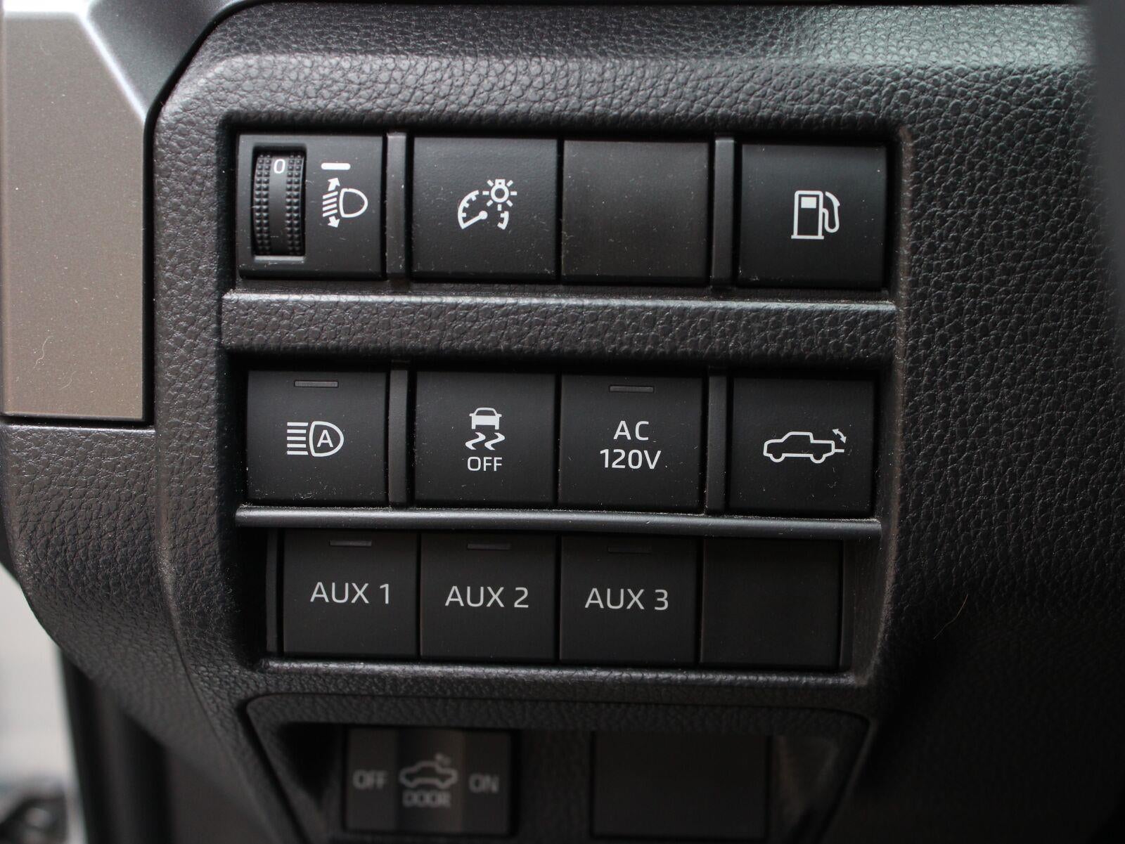 2025 Toyota Tacoma TRD Sport Hybrid
