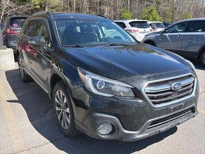 2018 Subaru Outback Touring