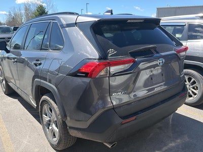 2022 Toyota RAV4 Hybrid XLE