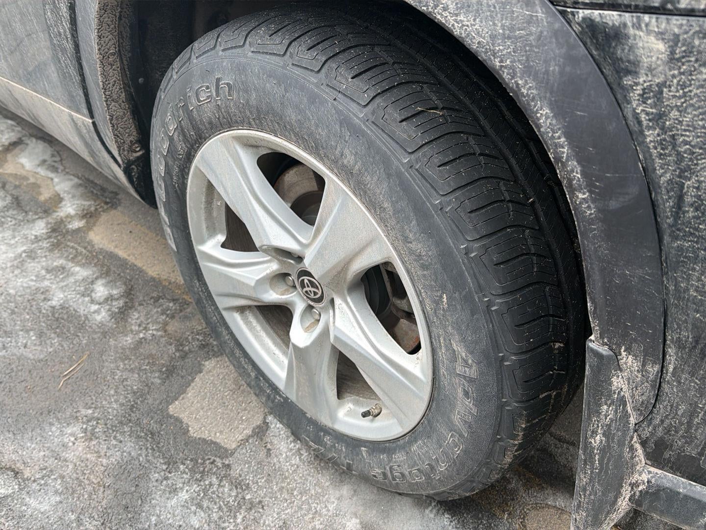 2020 Toyota Highlander LE