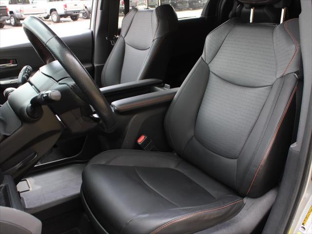2022 Toyota Sienna XSE
