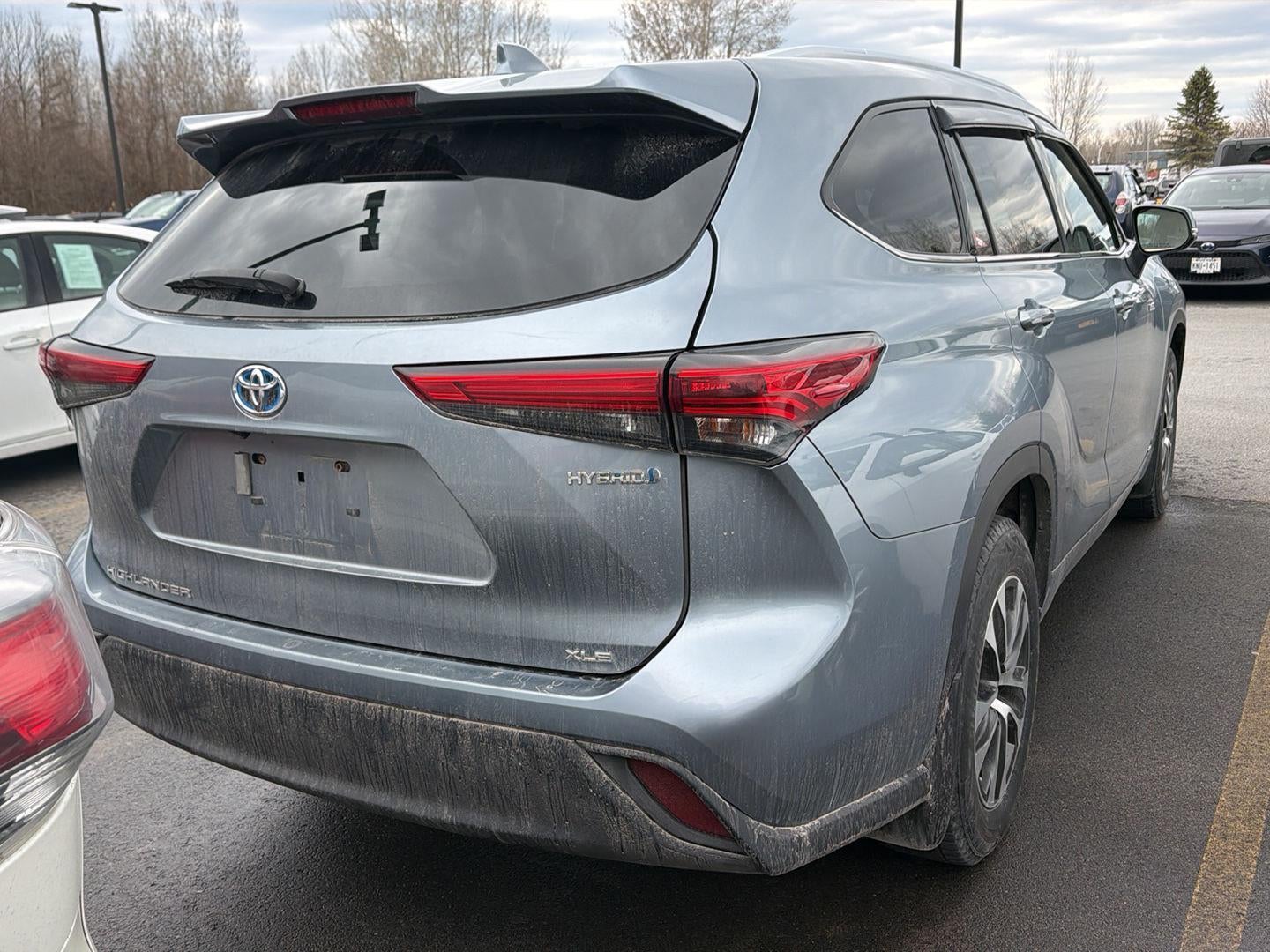 2021 Toyota Highlander Hybrid XLE