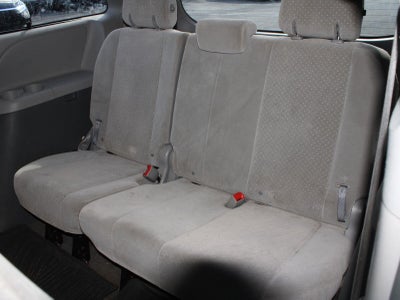 2017 Toyota Sienna LE