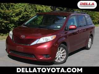 2017 Toyota Sienna LE