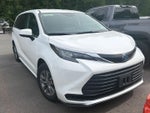 2025 Toyota Sienna LE