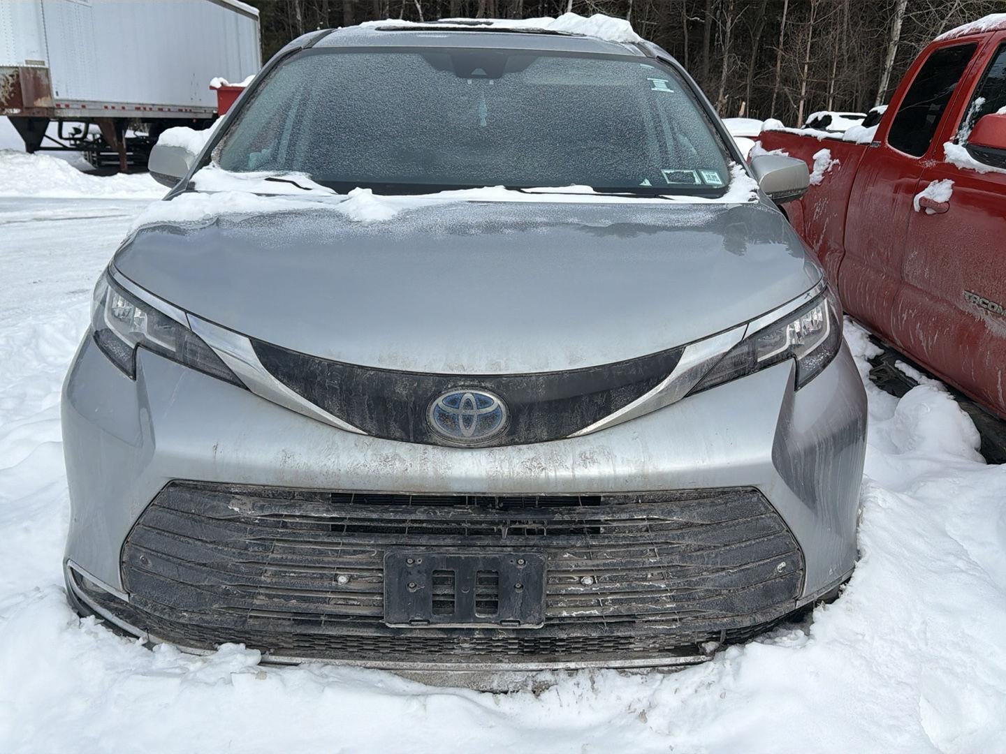 2023 Toyota Sienna XLE