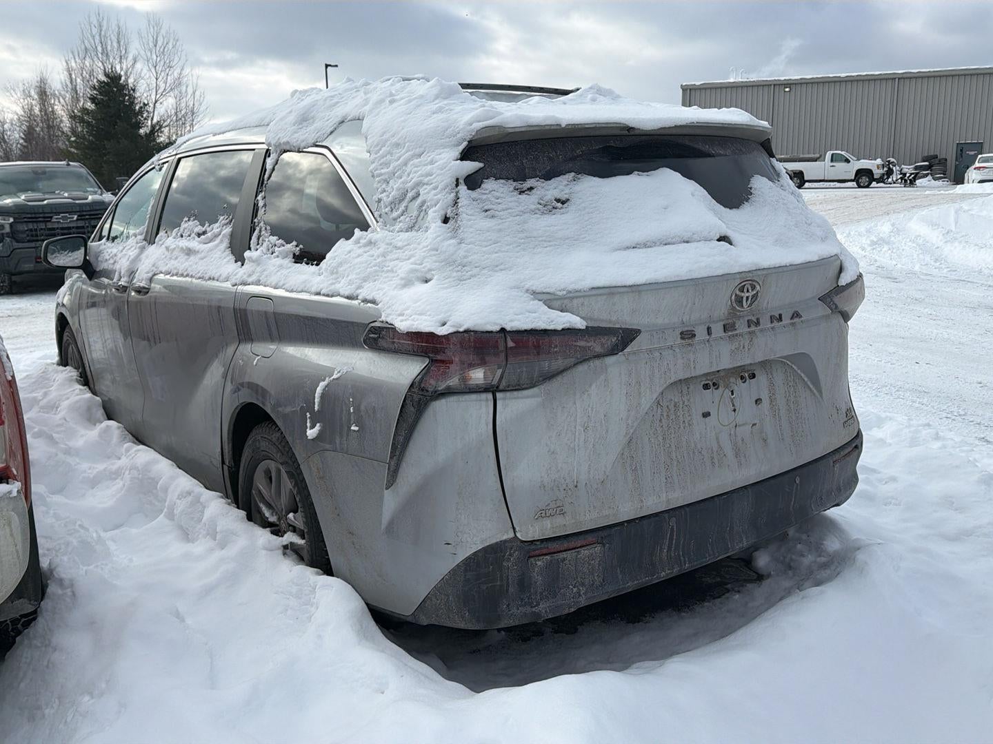2023 Toyota Sienna XLE
