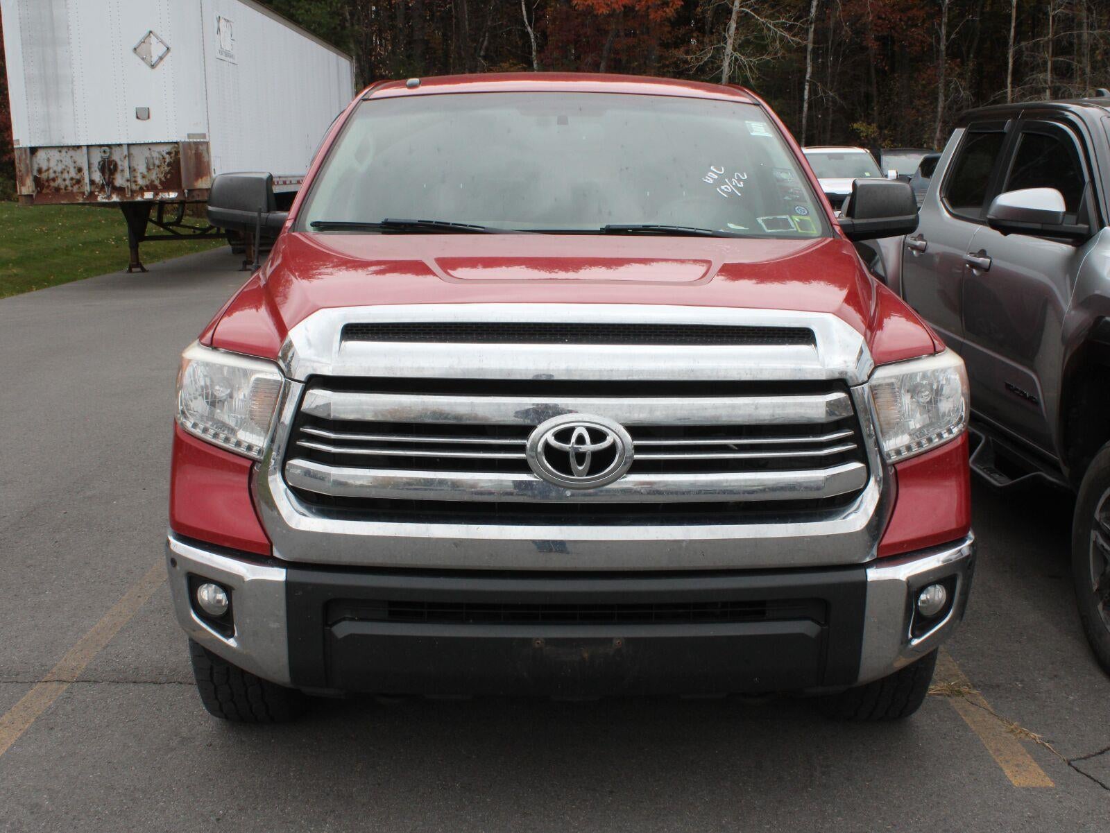 2017 Toyota Tundra SR5