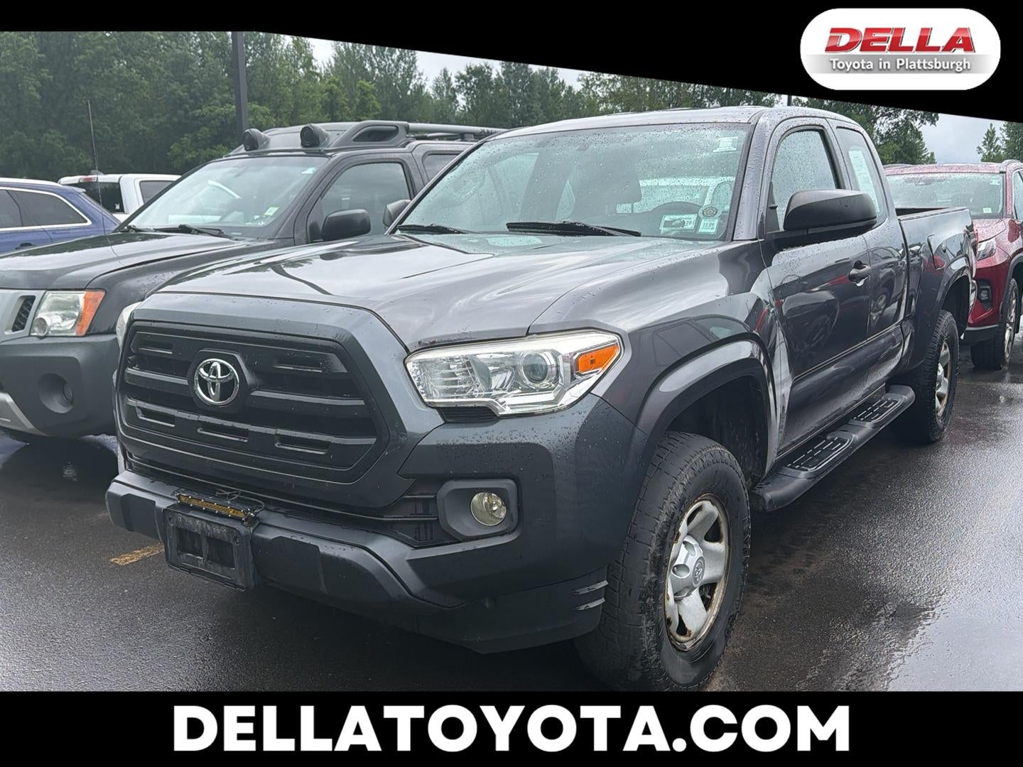 2017 Toyota Tacoma SR