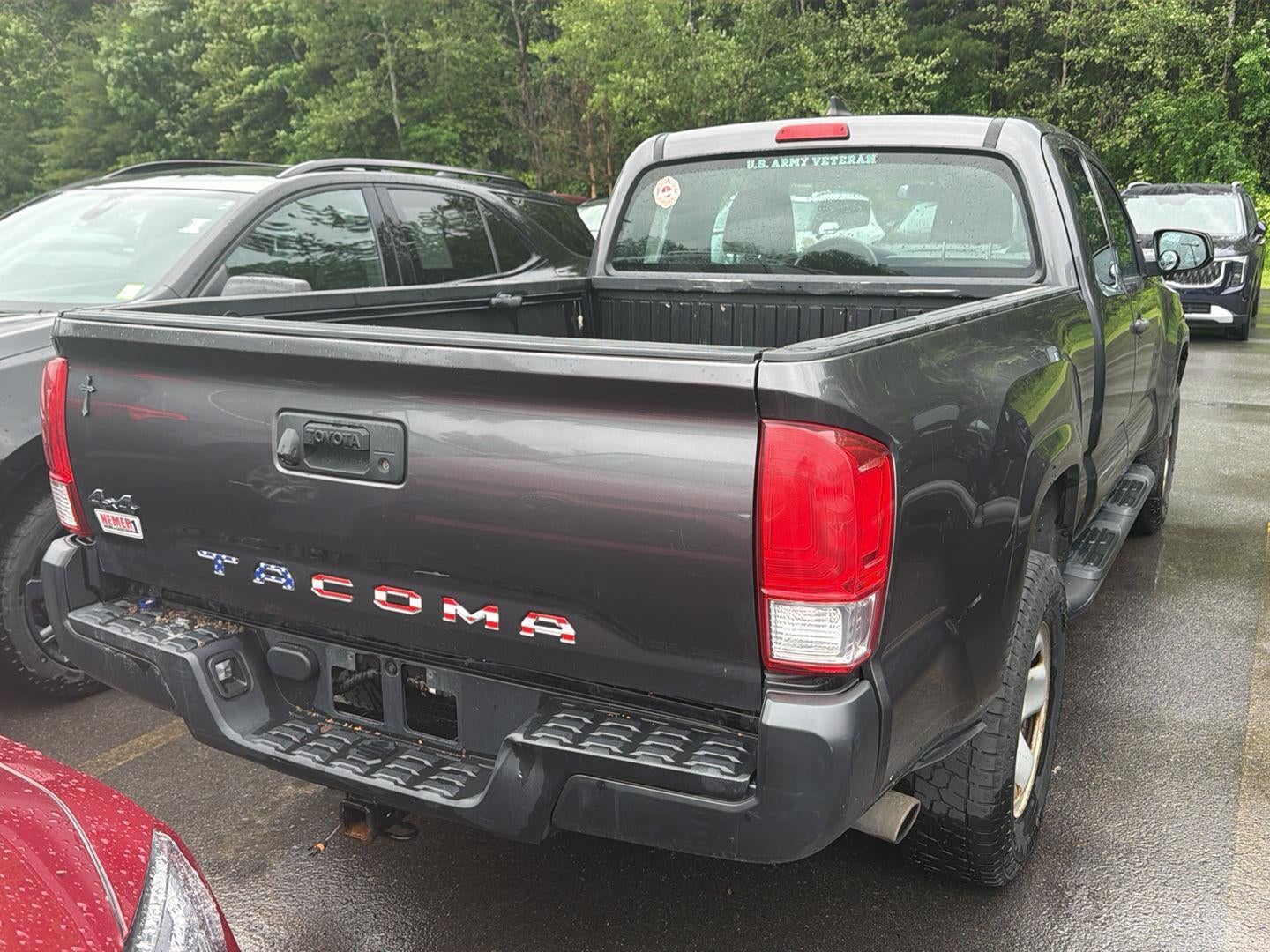 2017 Toyota Tacoma SR