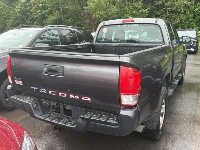 2017 Toyota Tacoma SR