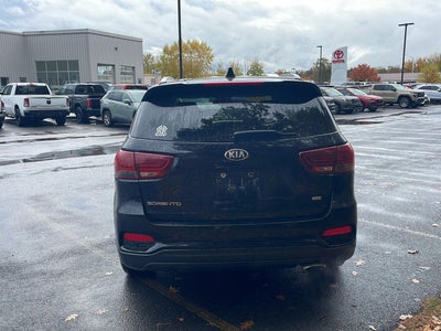 2019 Kia Sorento LX