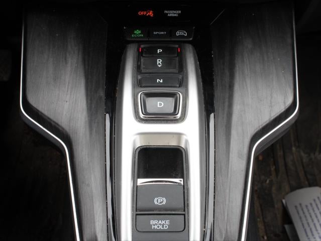 2020 Honda Clarity Plug-In Hybrid Sedan