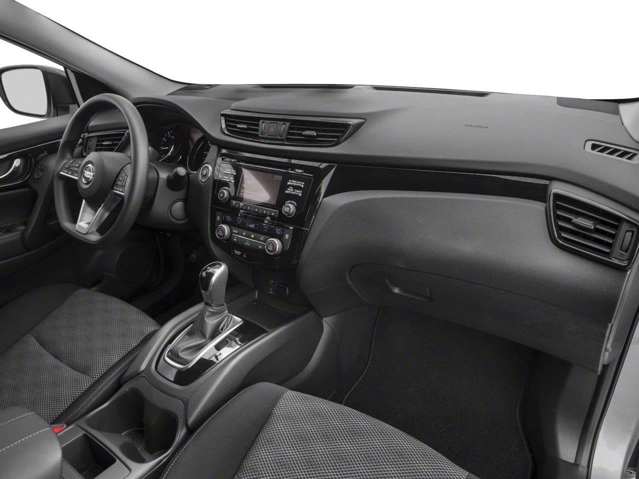 2017 Nissan Rogue Sport SV