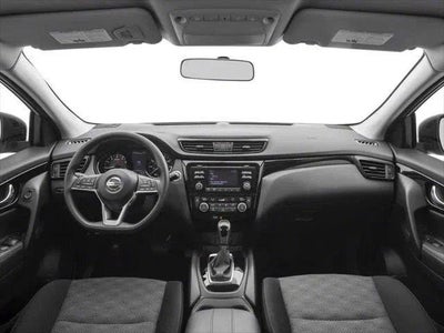2017 Nissan Rogue Sport SV