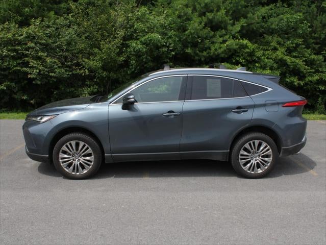 2023 Toyota Venza XLE