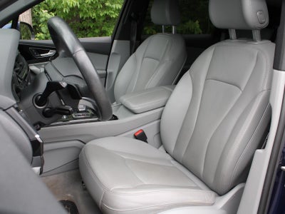 2019 Audi Q7 Premium Plus