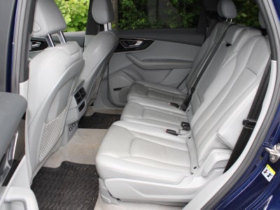 2019 Audi Q7 Premium Plus