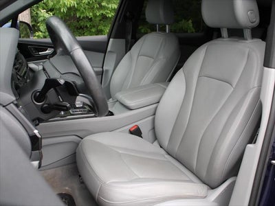2019 Audi Q7 Premium Plus