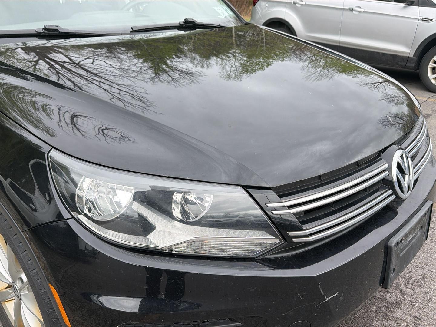 2015 Volkswagen Tiguan SE