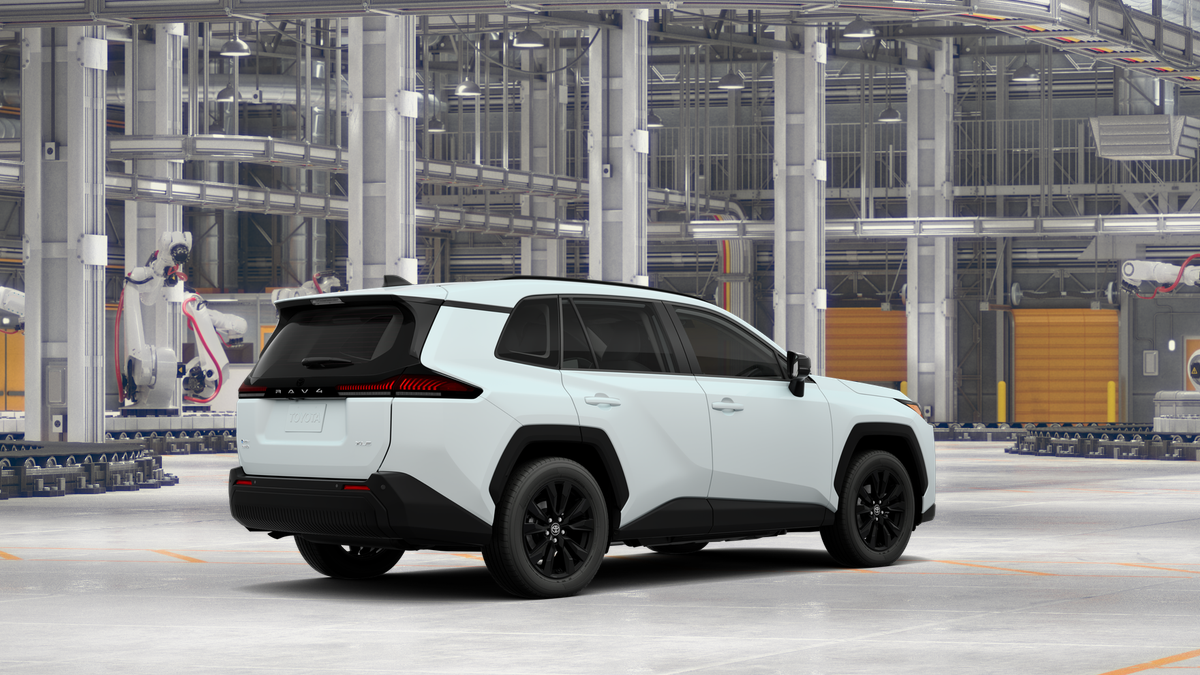 2026 Toyota RAV4 XLE - Photo 10