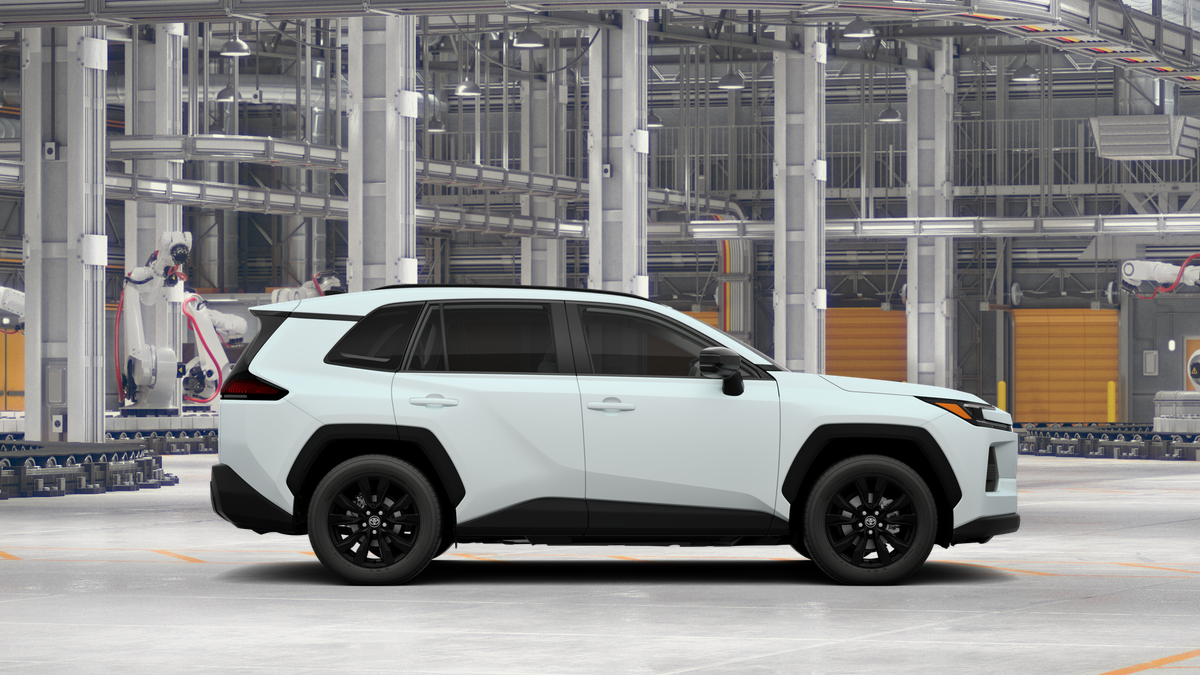 2026 Toyota RAV4 XLE - Photo 12