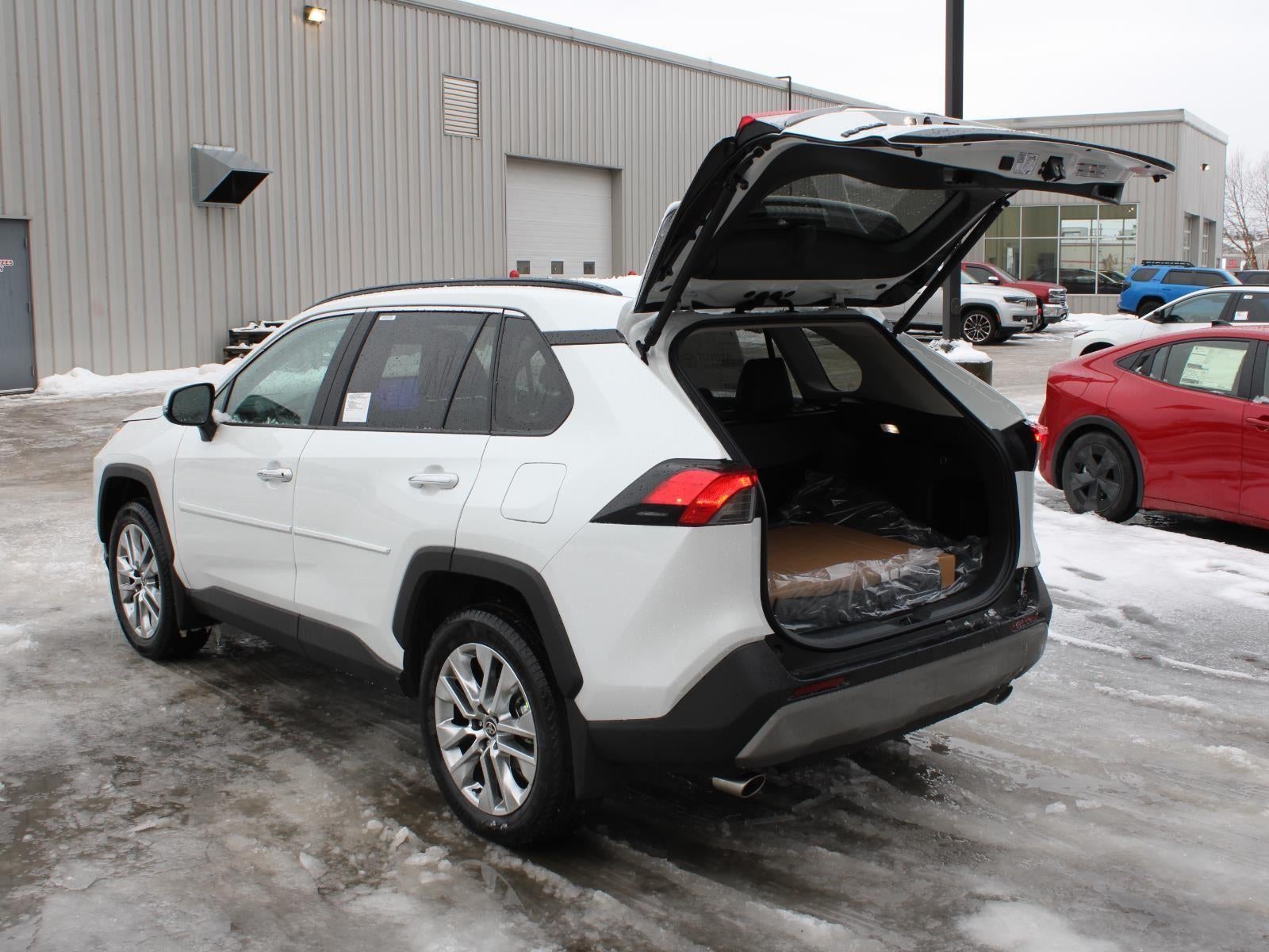 2025 Toyota RAV4 Limited