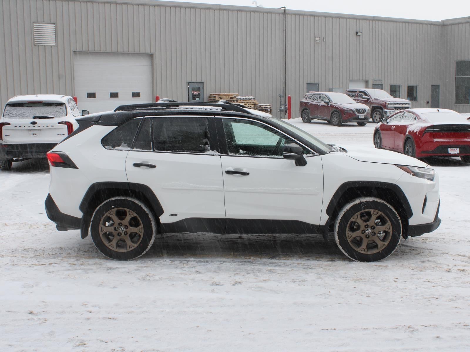 2025 Toyota RAV4 Hybrid Woodland Edition