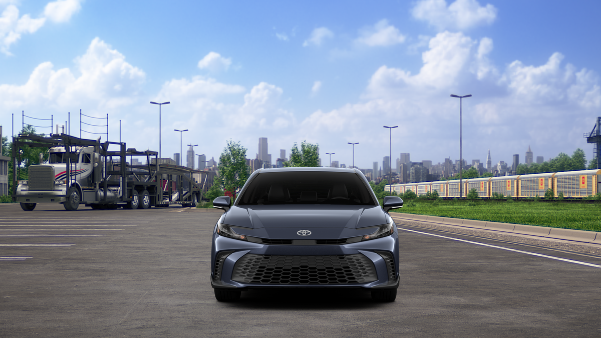 2026 Toyota Camry SE - Photo 17