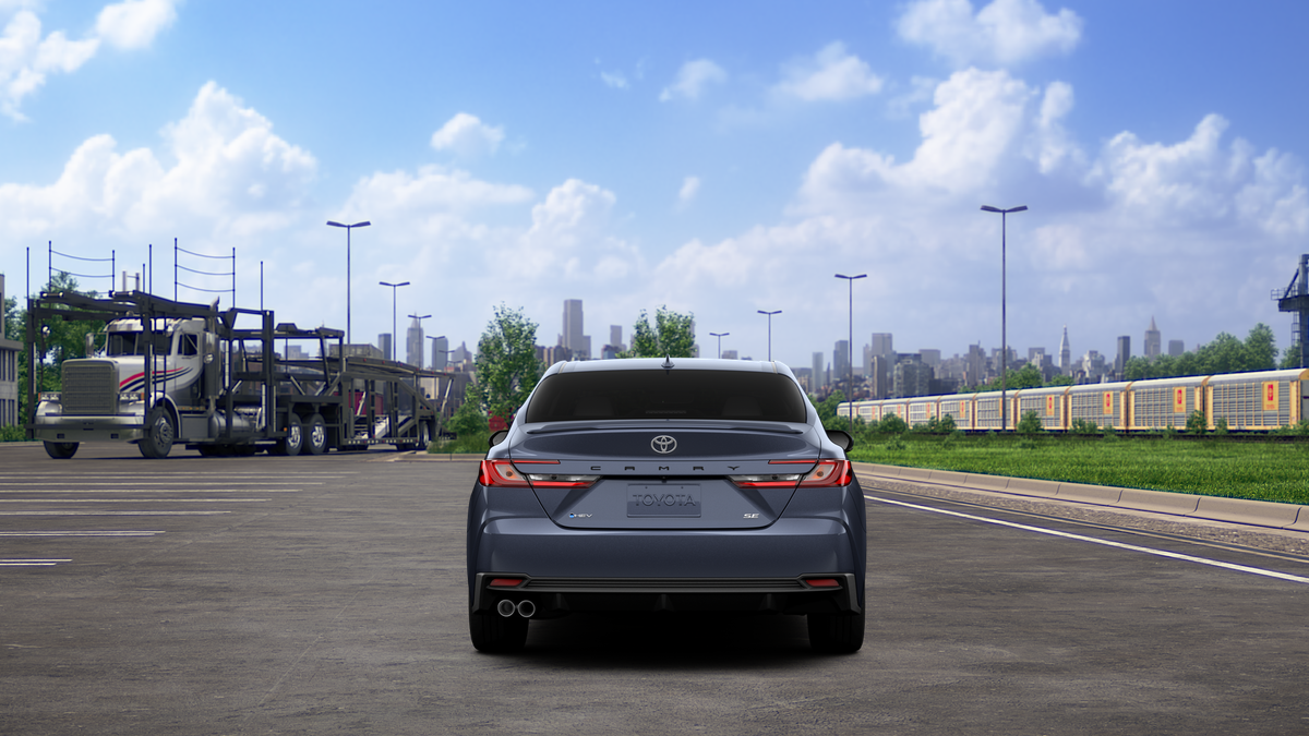 2026 Toyota Camry SE - Photo 8