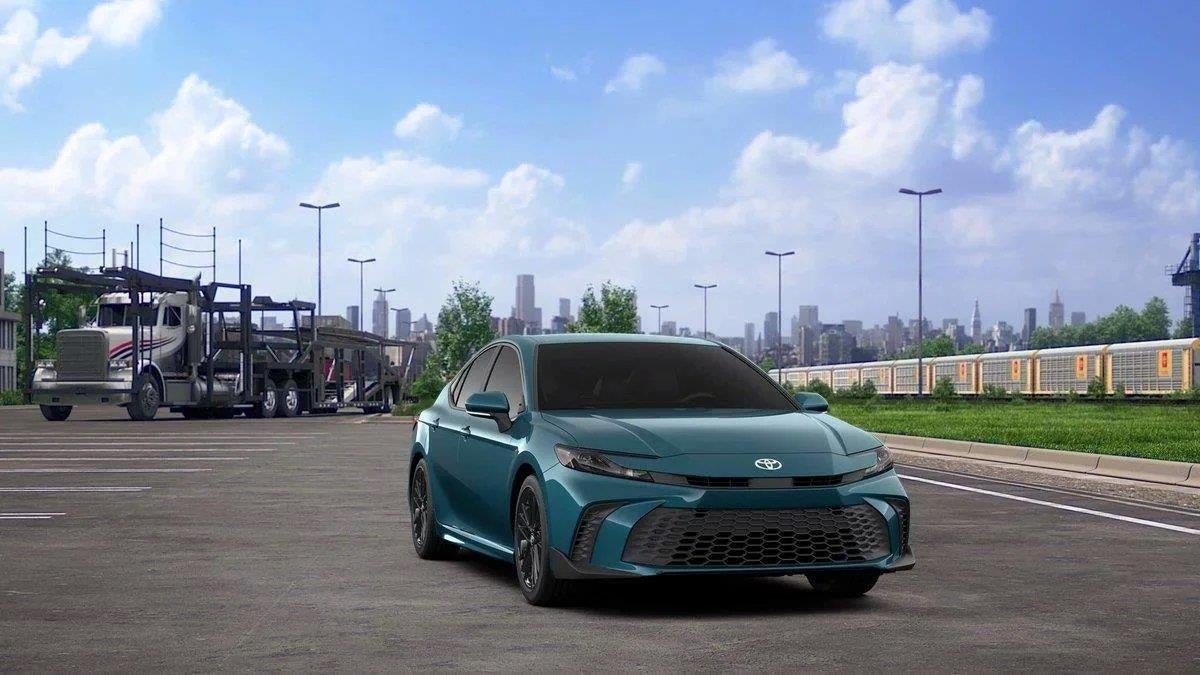 2026 Toyota Camry SE AWD