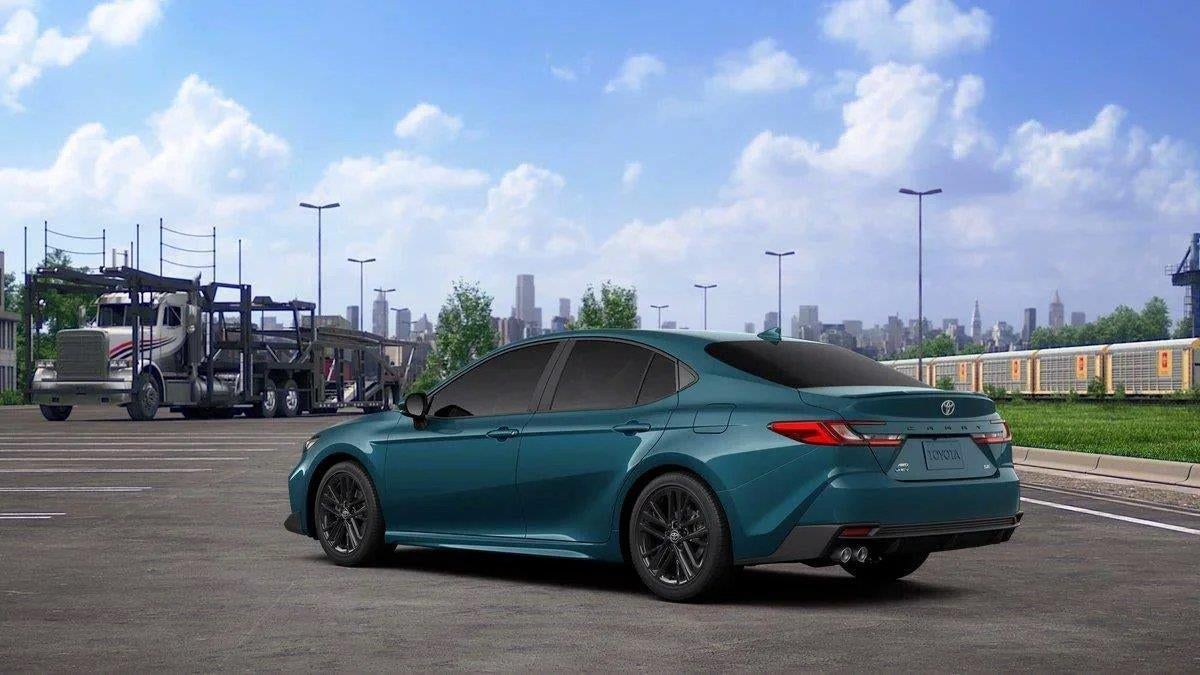 2026 Toyota Camry SE AWD
