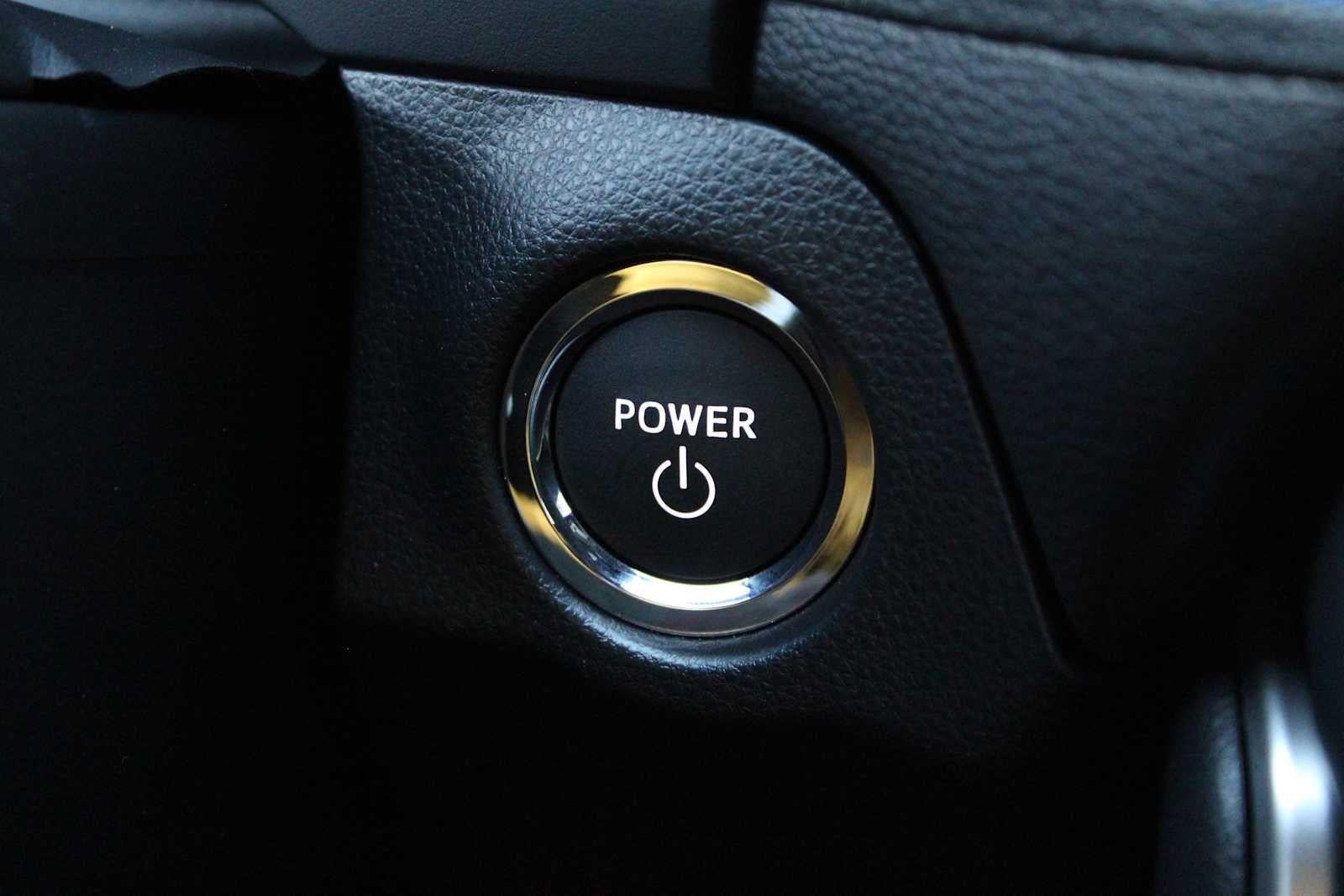 2025 Toyota RAV4 Hybrid XSE