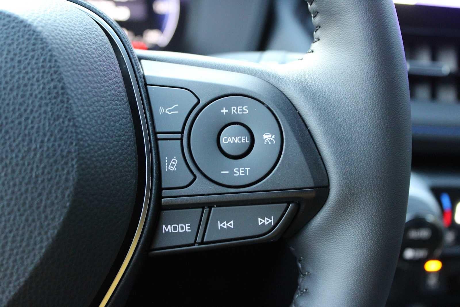 2025 Toyota RAV4 Hybrid XSE