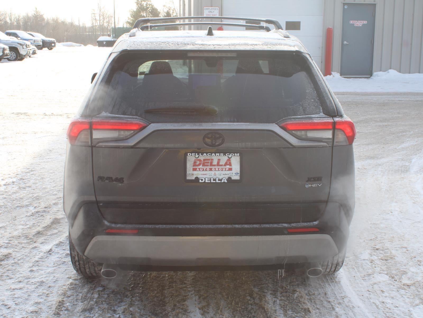 2025 Toyota RAV4 Hybrid XSE