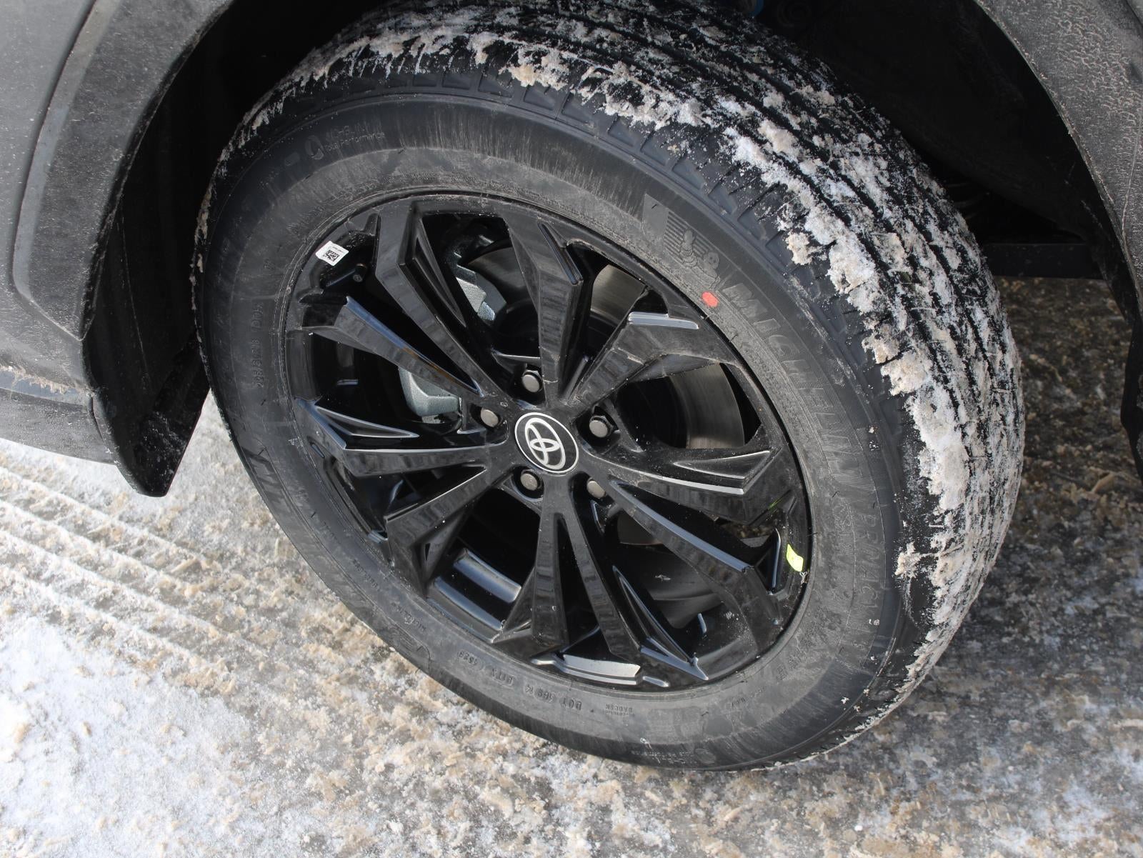 2025 Toyota RAV4 Hybrid XSE