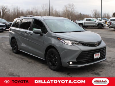 2026 Toyota Sienna Woodland Edition