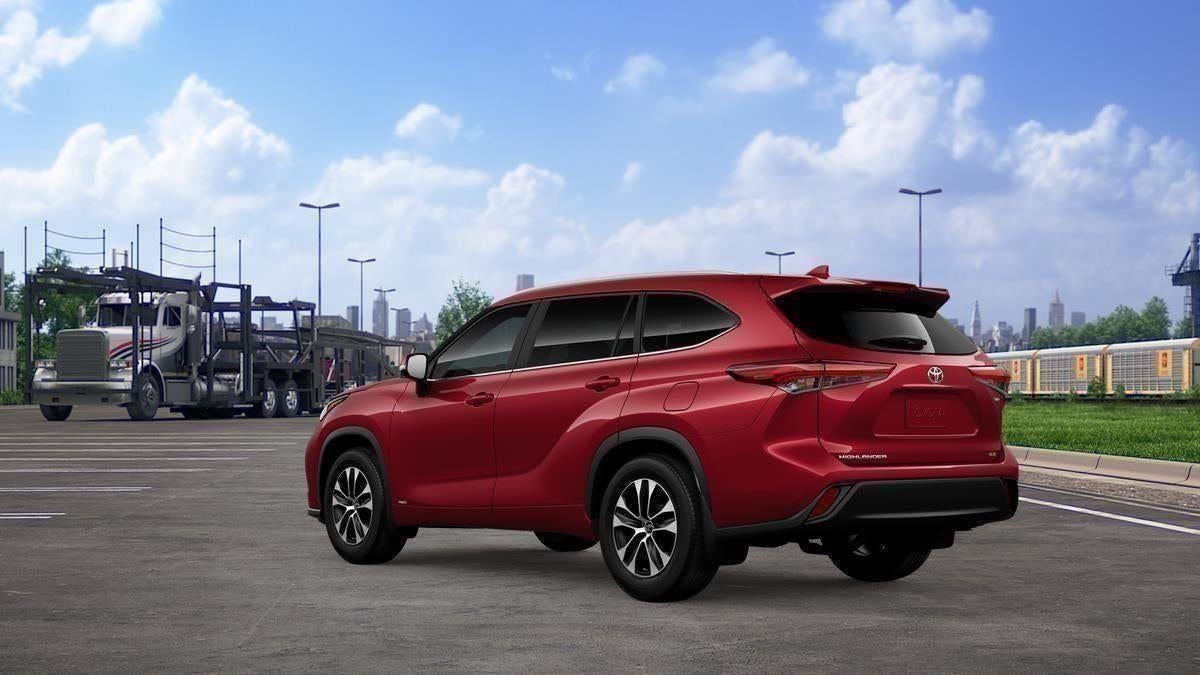 2026 Toyota Highlander Hybrid XLE
