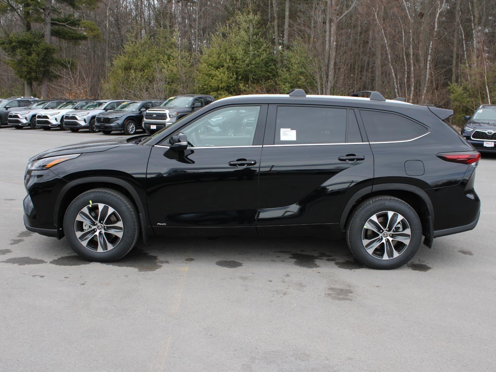 2026 Toyota Highlander Hybrid XLE