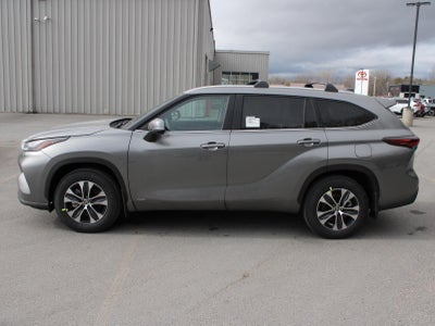 2026 Toyota Highlander Hybrid XLE
