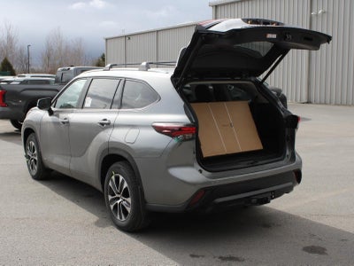 2026 Toyota Highlander Hybrid XLE